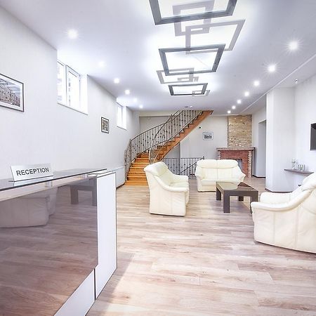 Green Corner Hotel Тбилиси Екстериор снимка