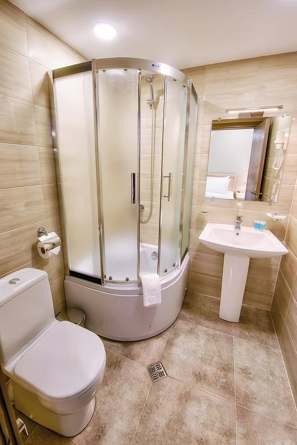 Green Corner Hotel Тбилиси Екстериор снимка
