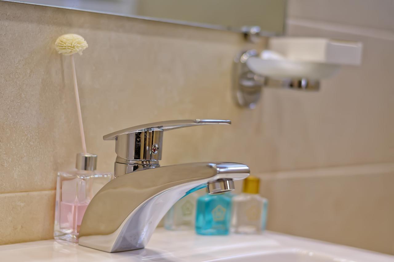 Green Corner Hotel Тбилиси Екстериор снимка