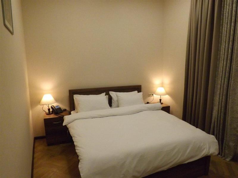 Green Corner Hotel Тбилиси Екстериор снимка